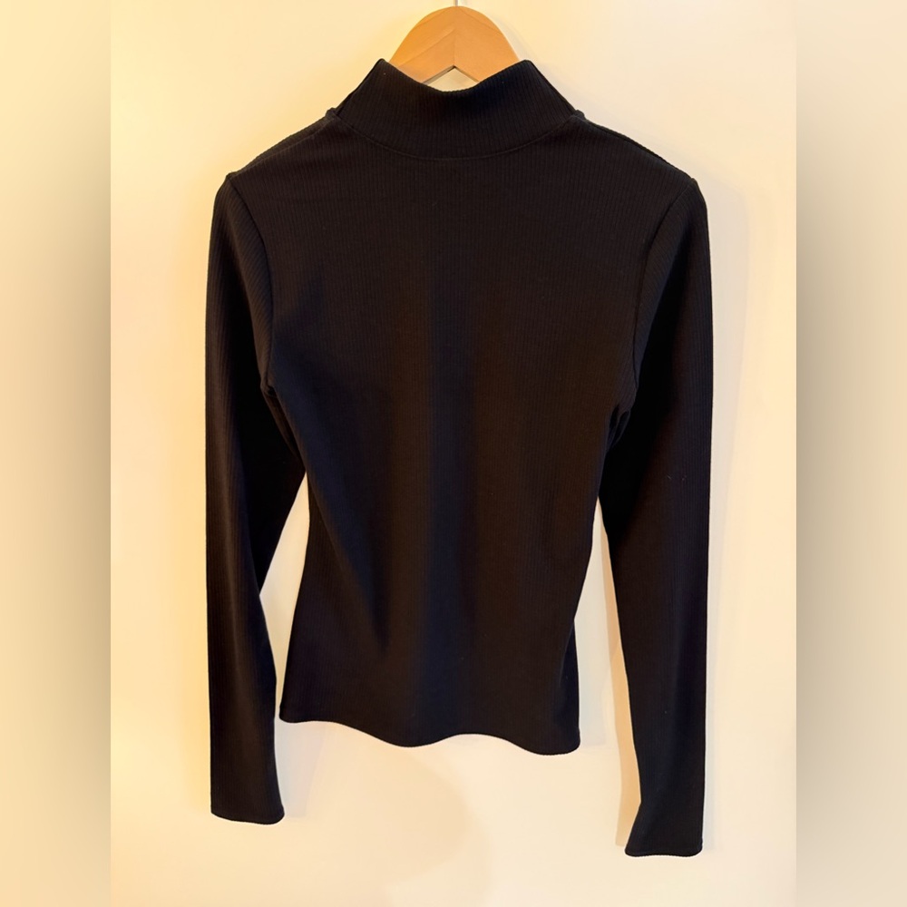 Alo Yoga Wellness Rib Mock Neck Long Sleeve - Picture 7 of 9